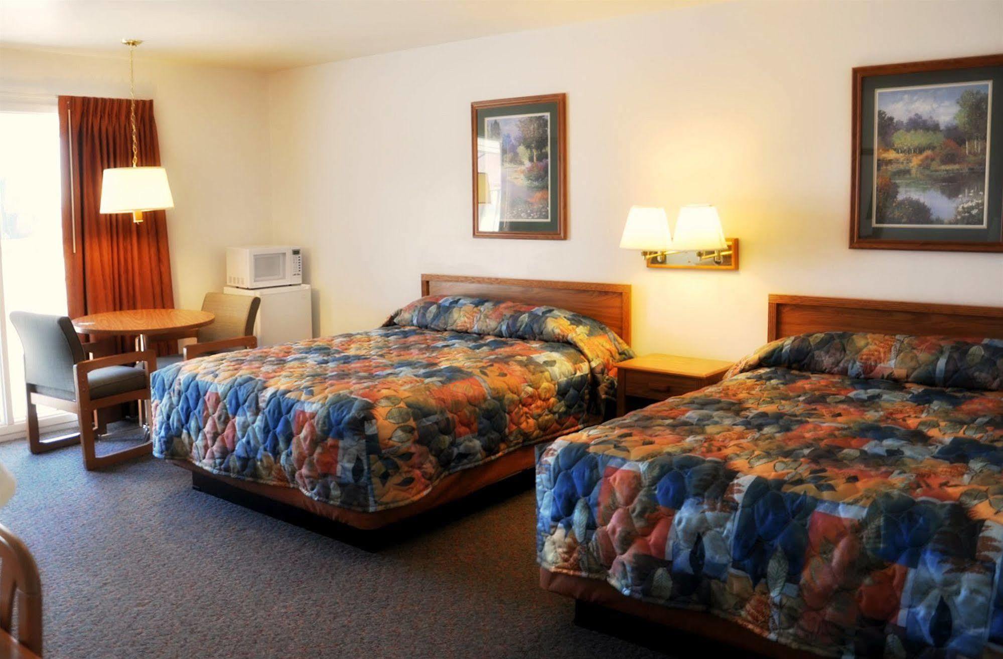 ולנטיין Trade Winds Motel מראה חיצוני תמונה